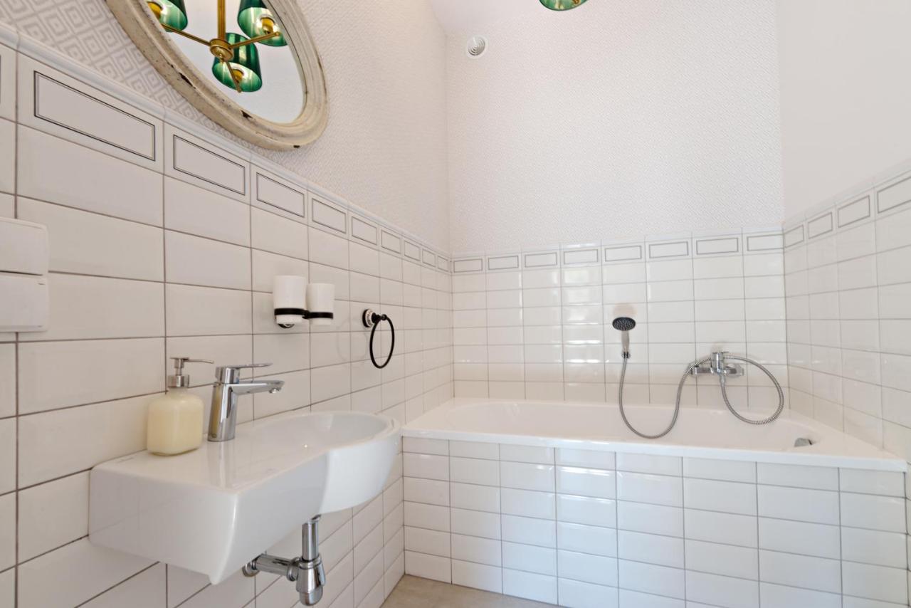 Malinowe Wzgorze Domki 90 M2 Z Sauna I Balia Krzeszna Exterior foto